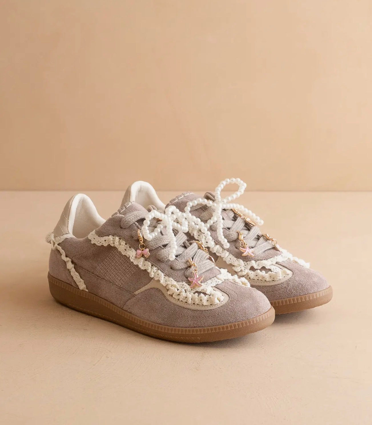 Love & Lace Sneaker
