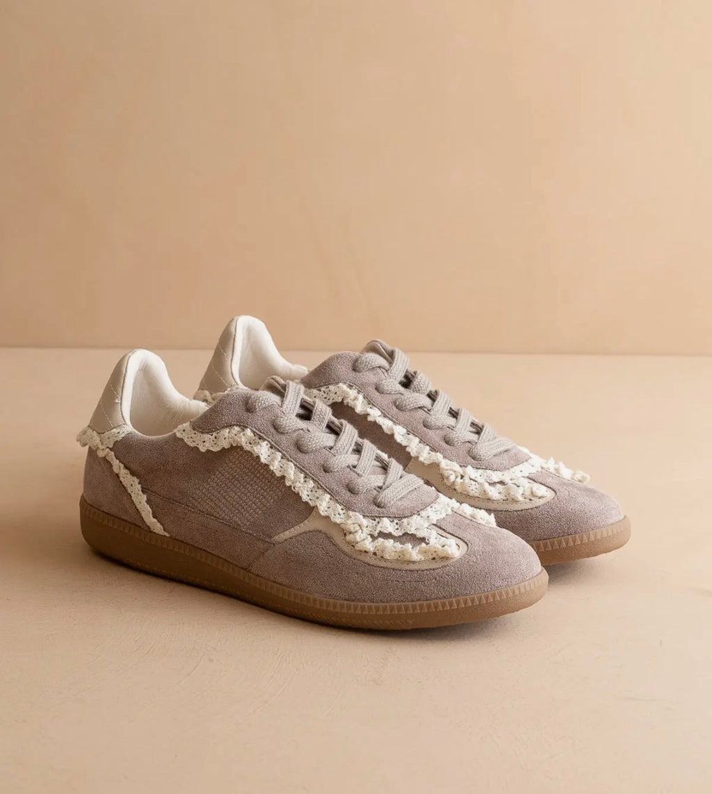 Love & Lace Sneaker