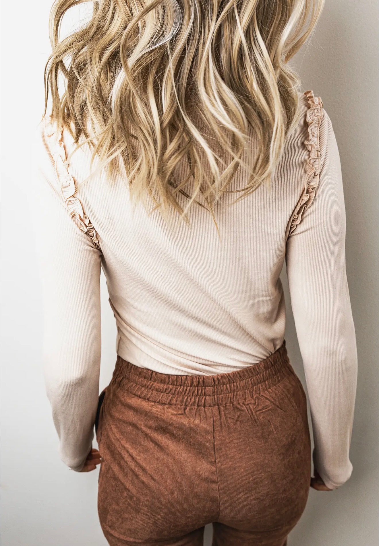 Ruffle Aim Top