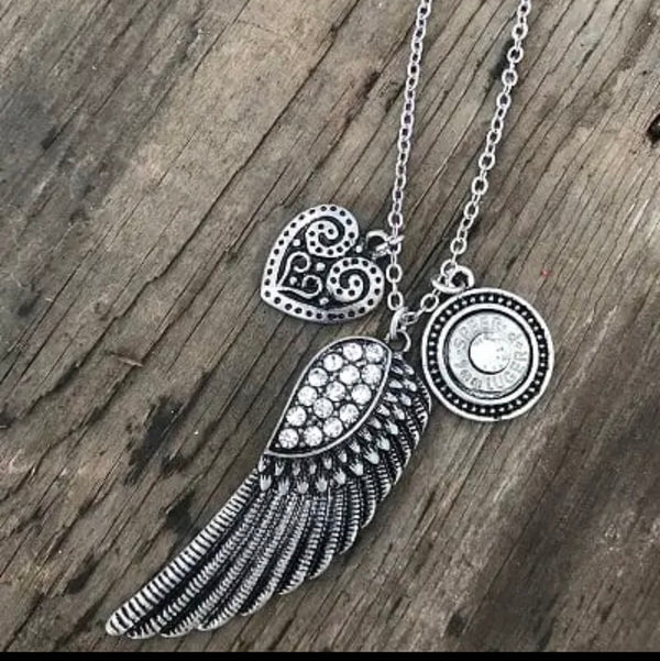 Fly Away Neckless