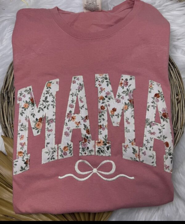 Mama Summer Tee.